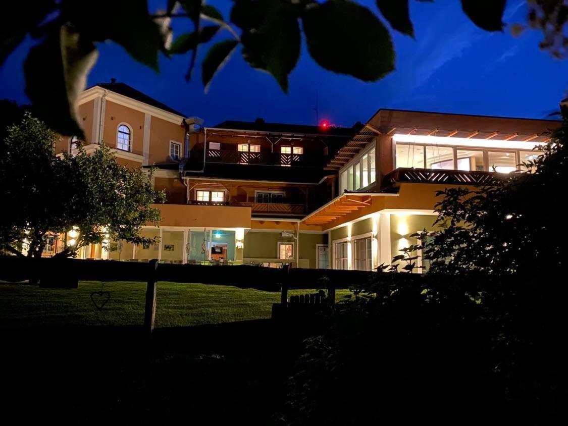 Landhotel Timmerer Möderbrugg Kültér fotó